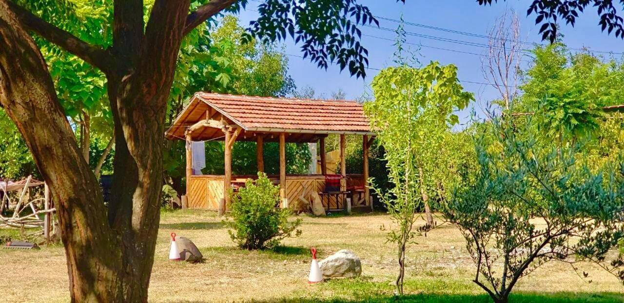 Camping Kromidovo Bagian luar foto
